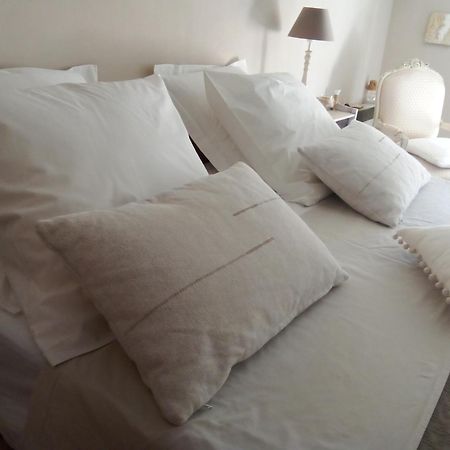 La Maison Perchee 에그모르트 외부 사진