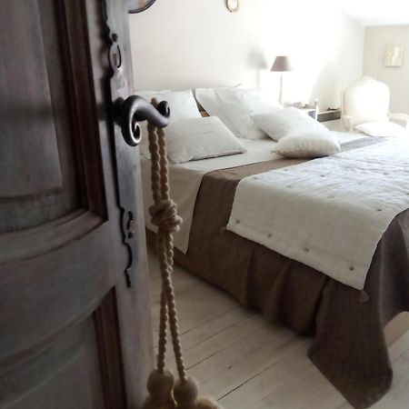 La Maison Perchee 에그모르트 외부 사진