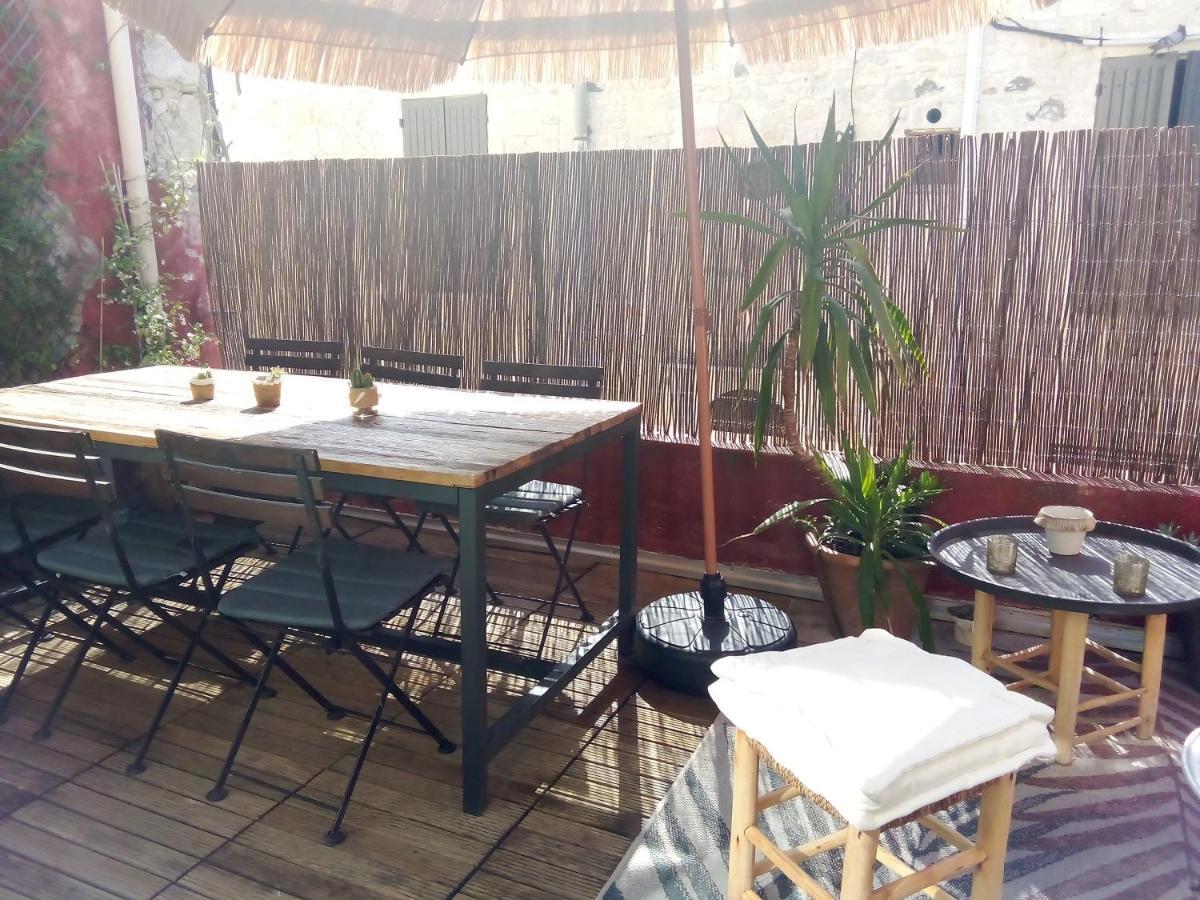 La Maison Perchee 에그모르트 외부 사진