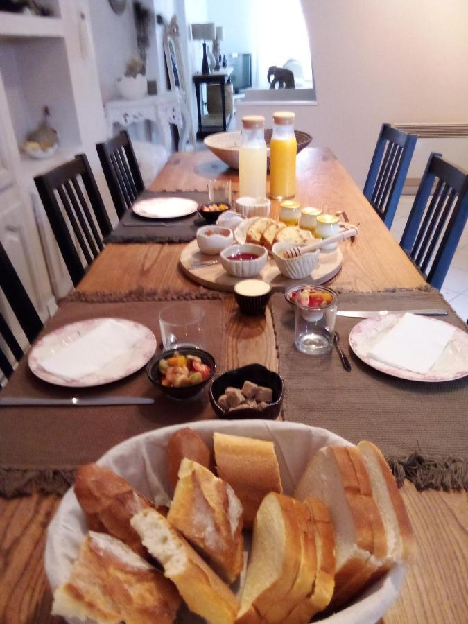 La Maison Perchee 에그모르트 외부 사진